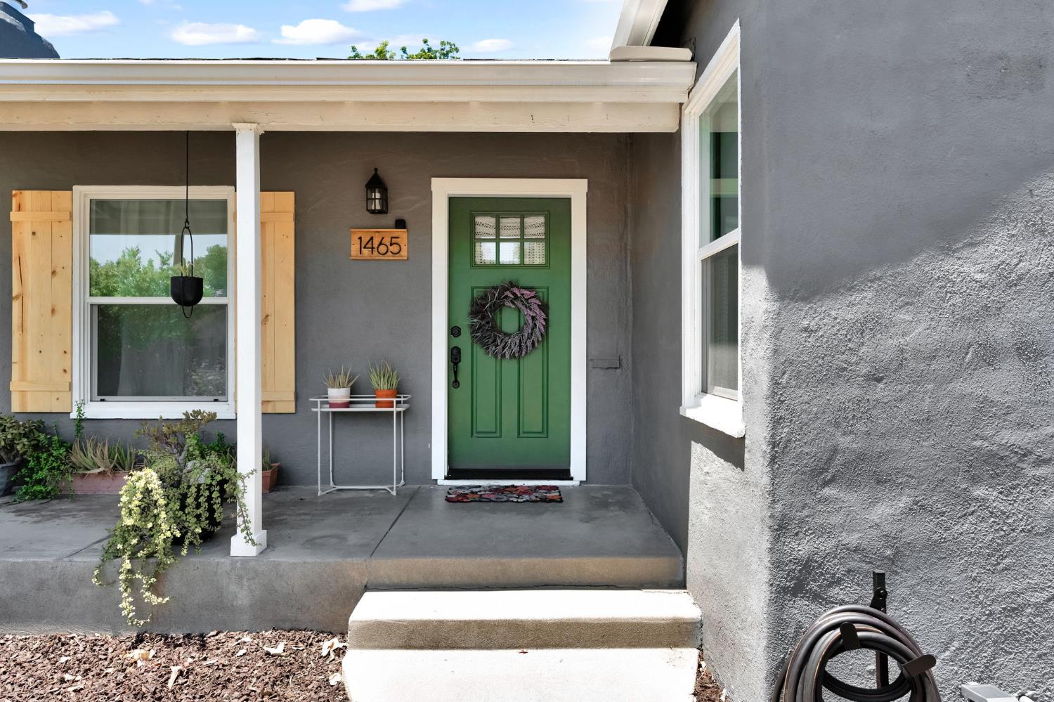1465 N Harrison Ave, Fresno, CA 93728