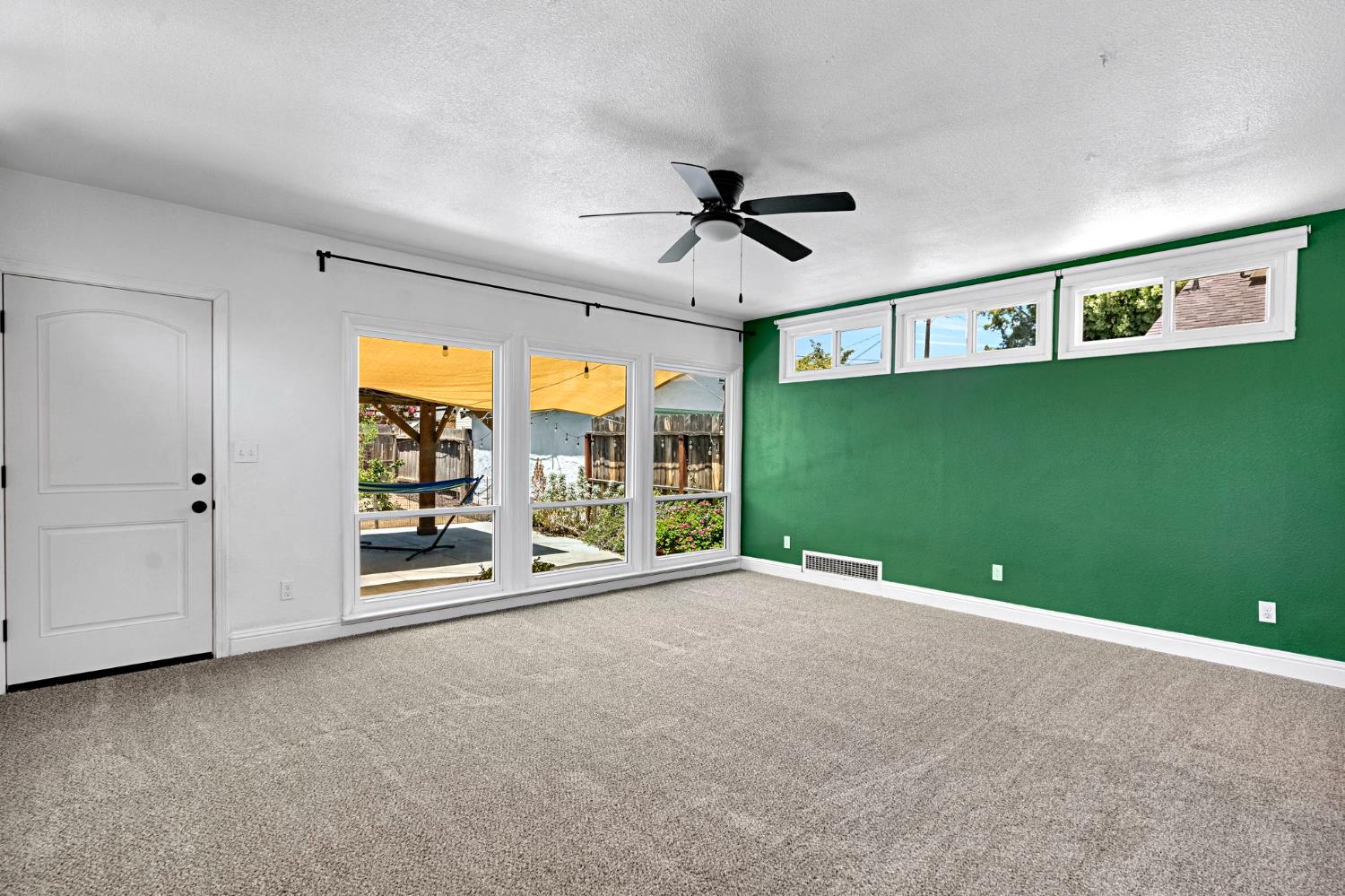 1465 N Harrison Ave, Fresno, CA 93728