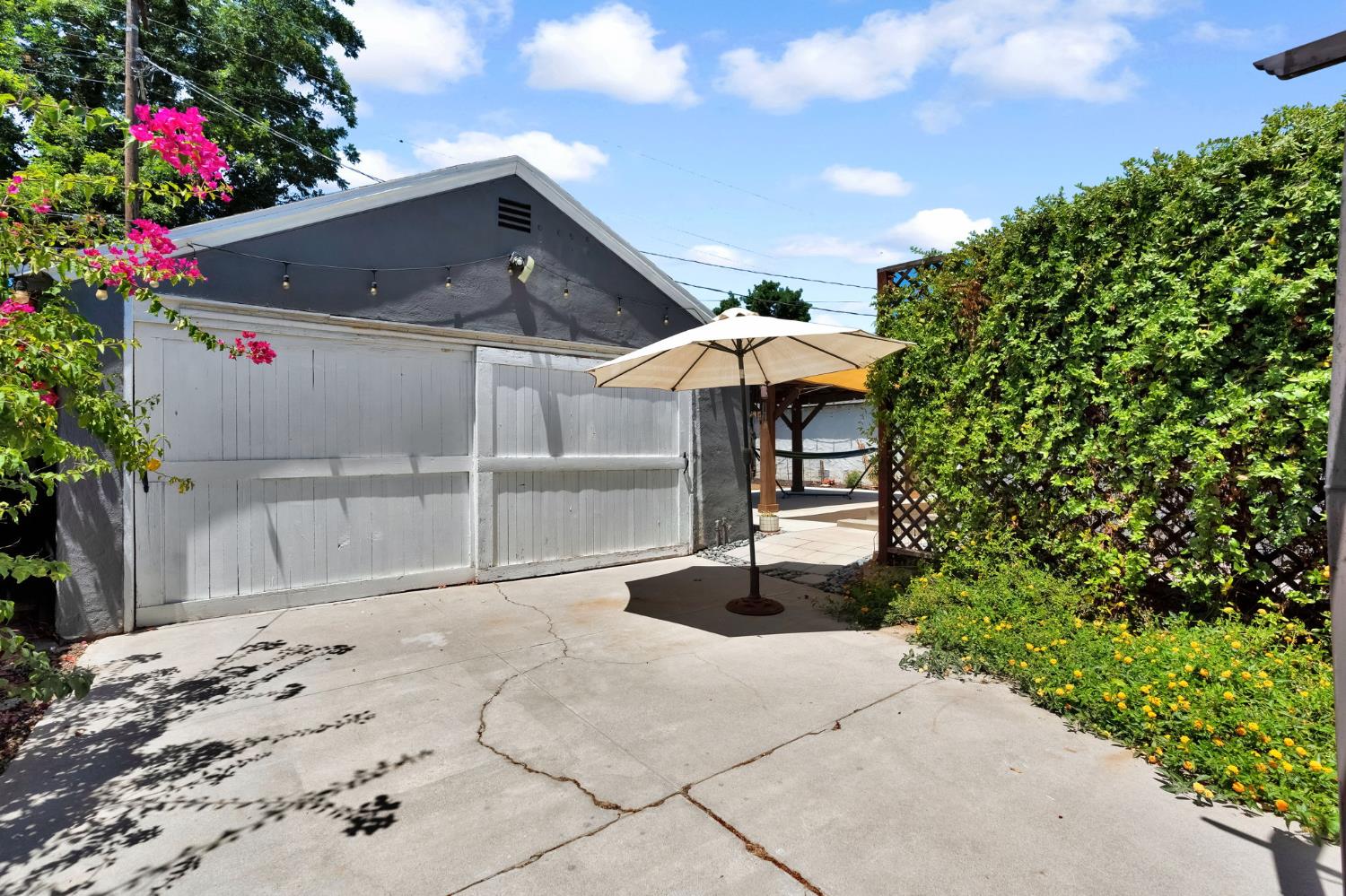 1465 N Harrison Ave, Fresno, CA 93728