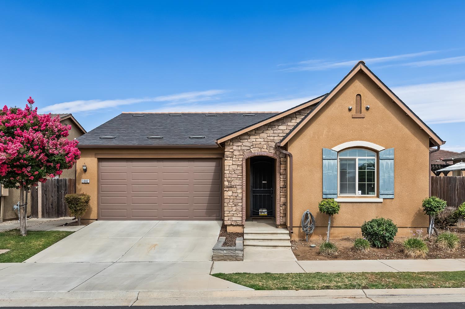 3002 Redington Ave, Clovis, CA 93619