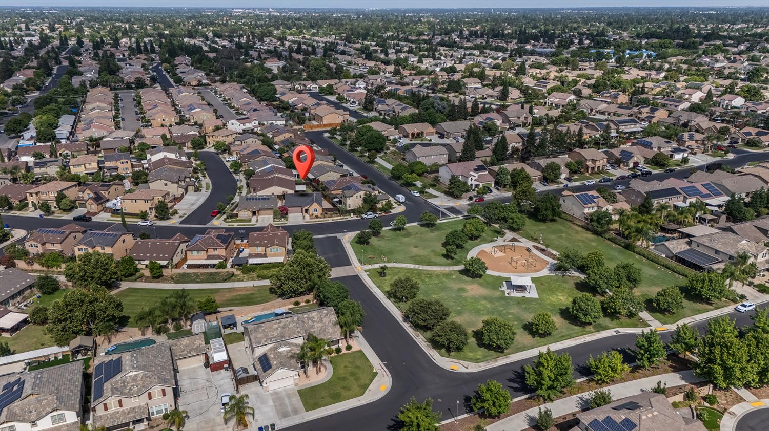 3002 Redington Ave, Clovis, CA 93619