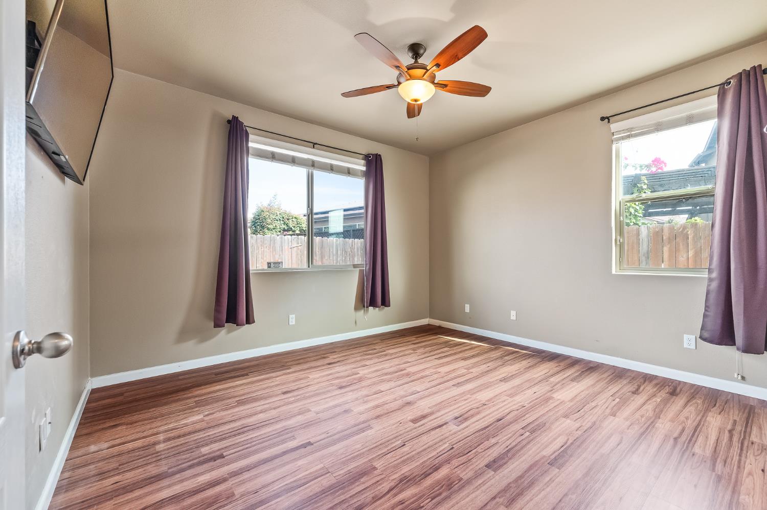 3002 Redington Ave, Clovis, CA 93619