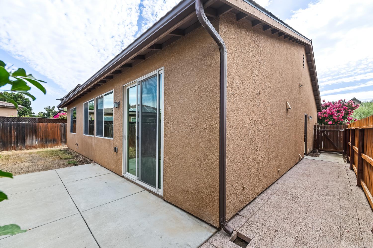 3002 Redington Ave, Clovis, CA 93619
