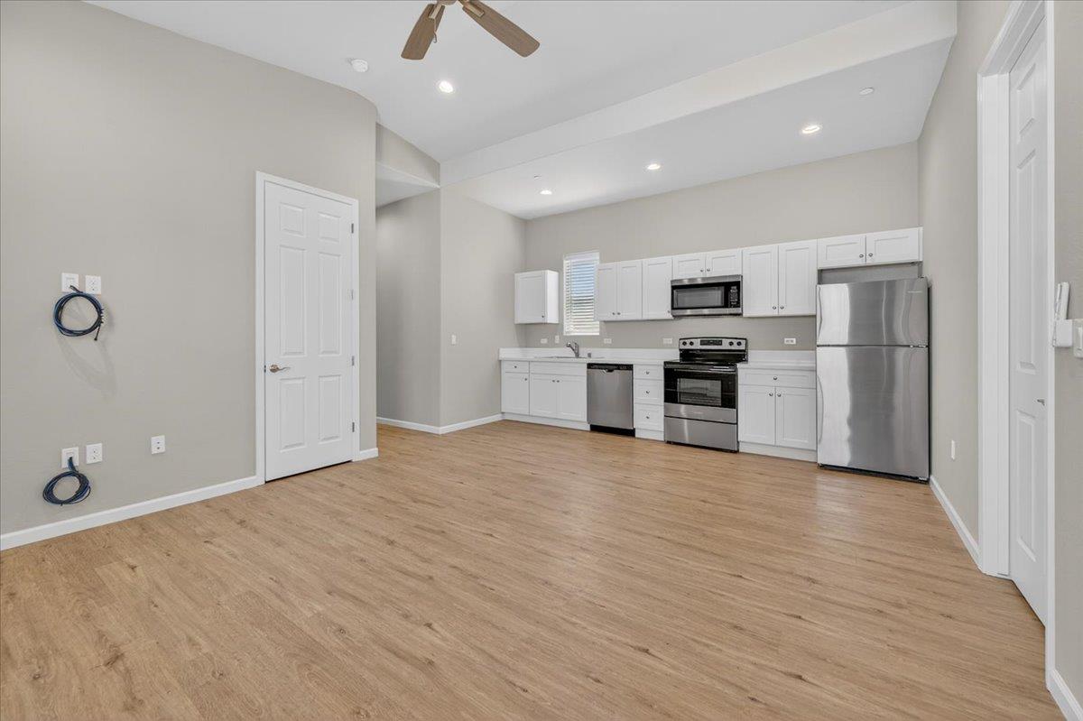 2379 2383 N Arthur, Fresno, CA 93705