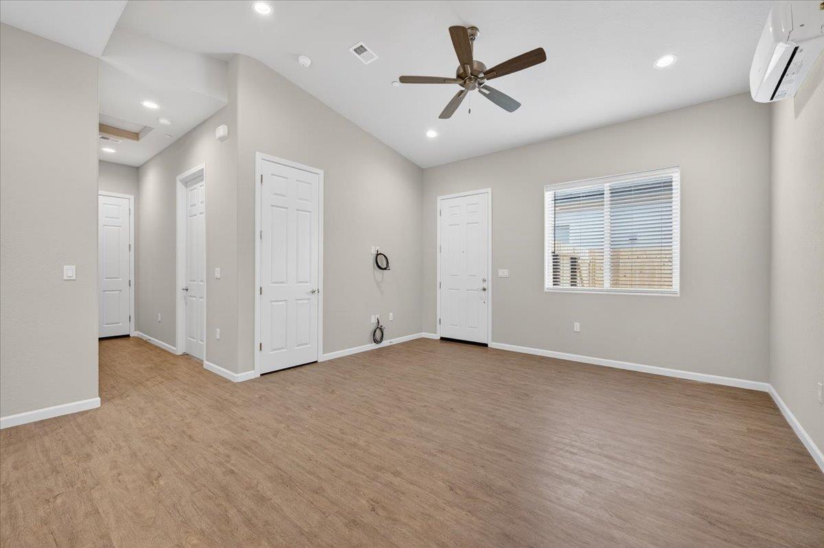 2379 2383 N Arthur, Fresno, CA 93705