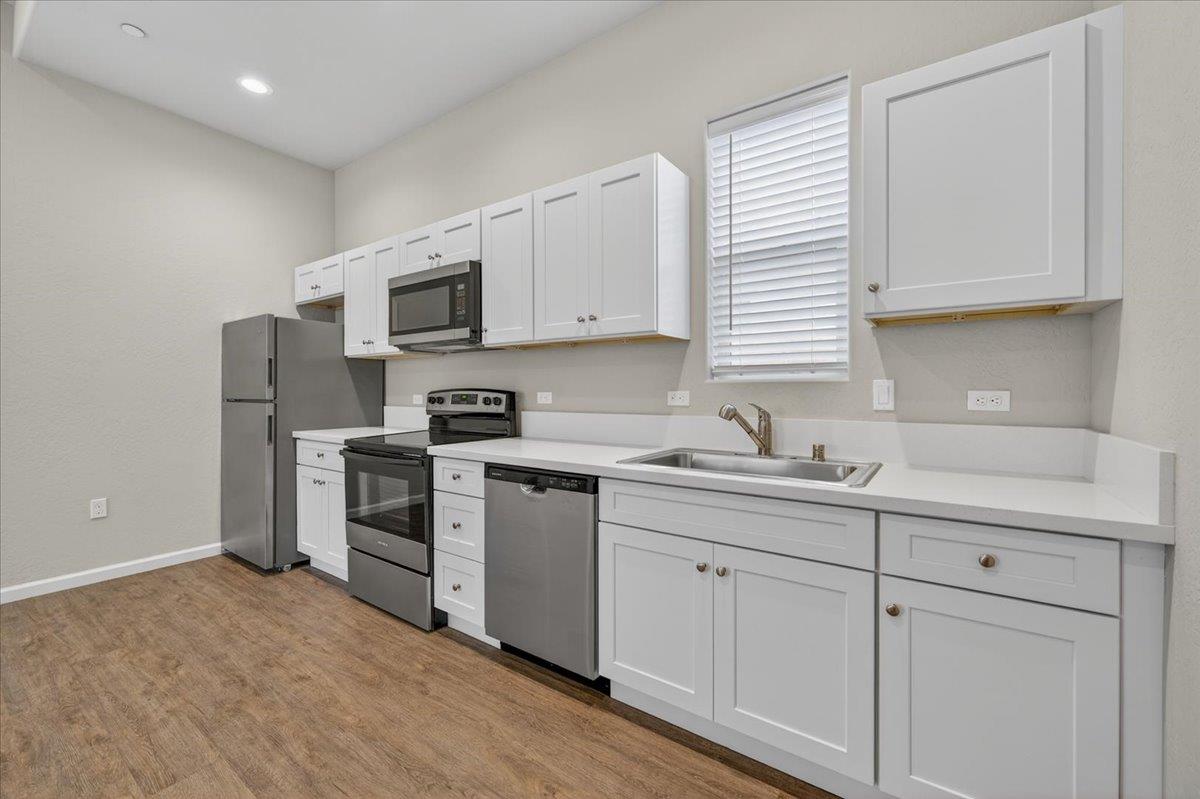 2379 2383 N Arthur, Fresno, CA 93705