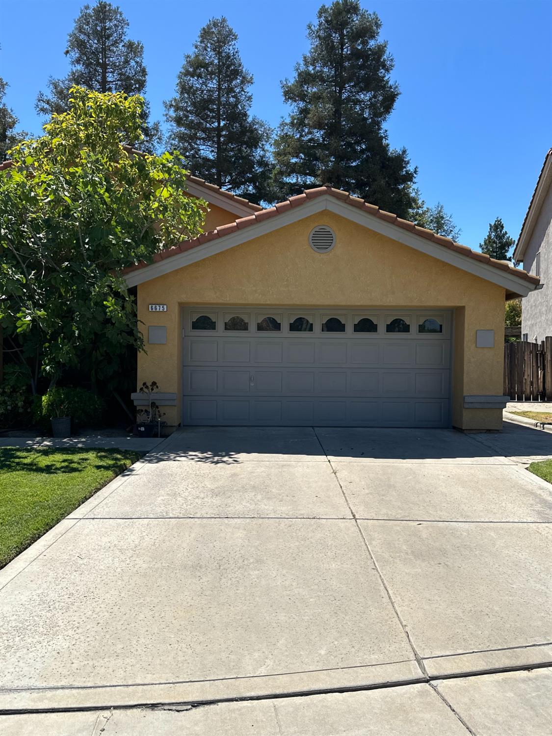 6675 N Lola, Fresno, CA 93722