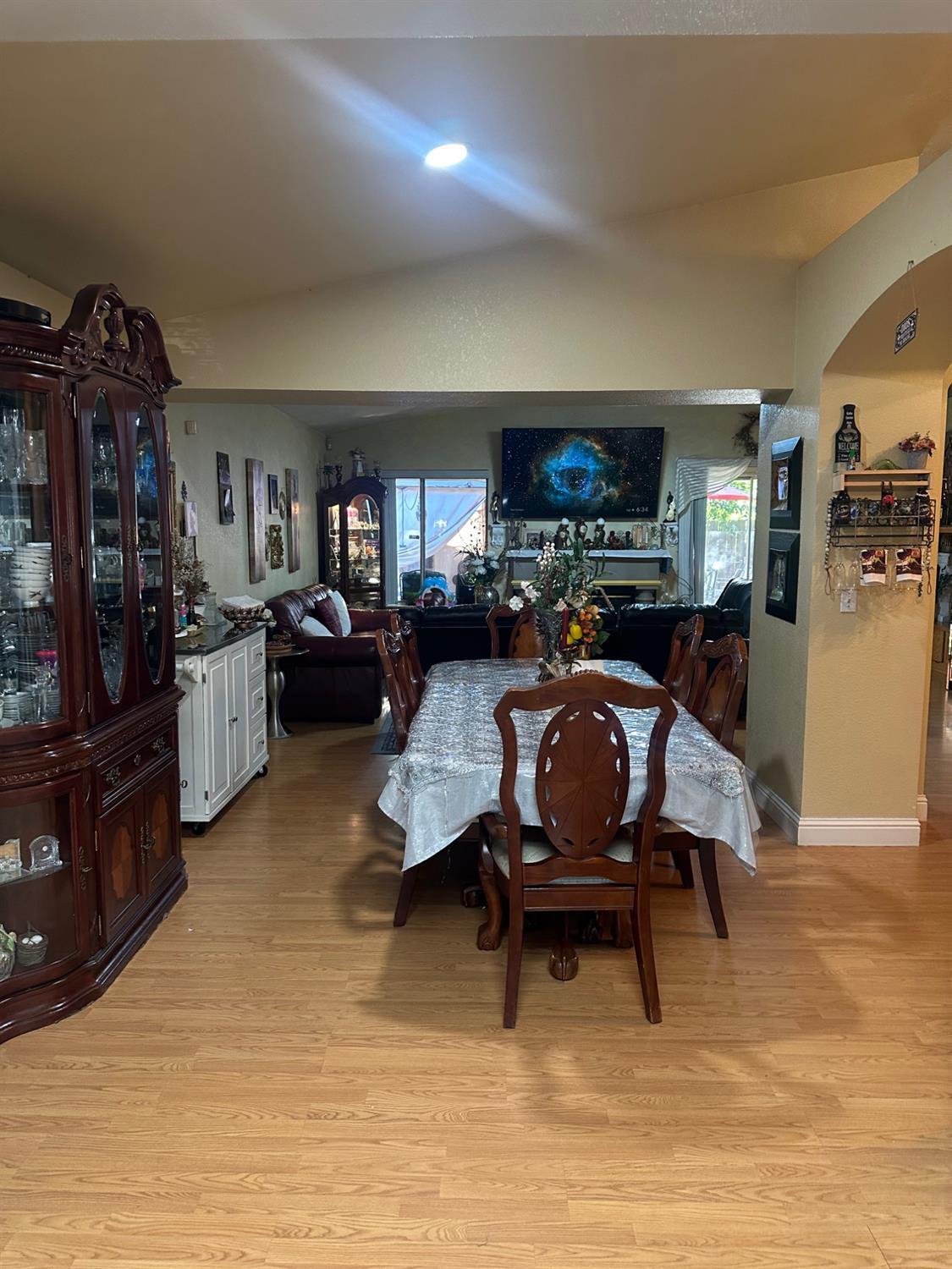 6675 N Lola, Fresno, CA 93722