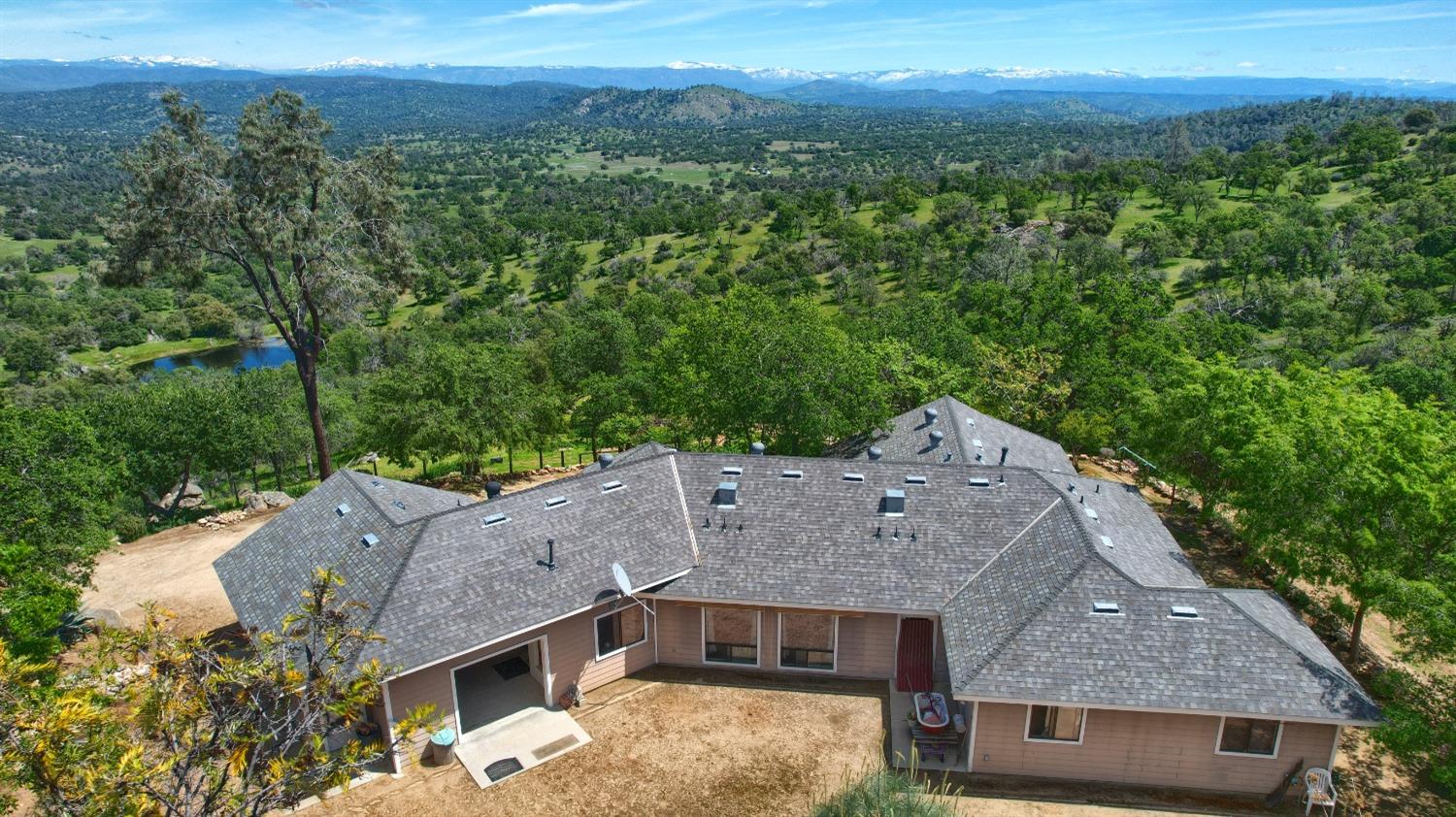 42625 Red Top Mountain Ct, Coarsegold, CA 93614