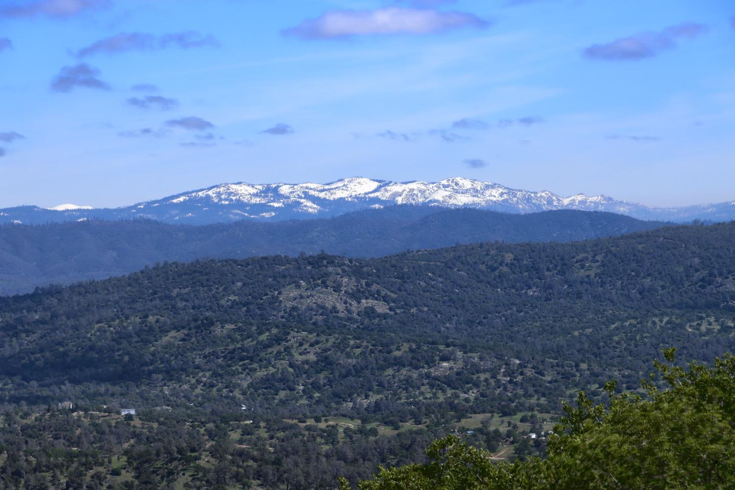 42625 Red Top Mountain Ct, Coarsegold, CA 93614