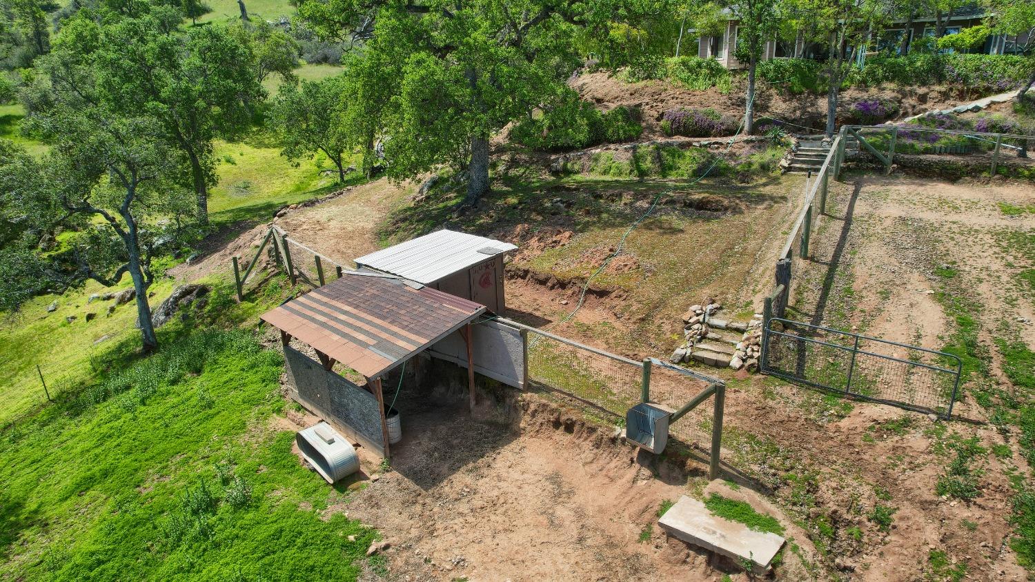 42625 Red Top Mountain Ct, Coarsegold, CA 93614