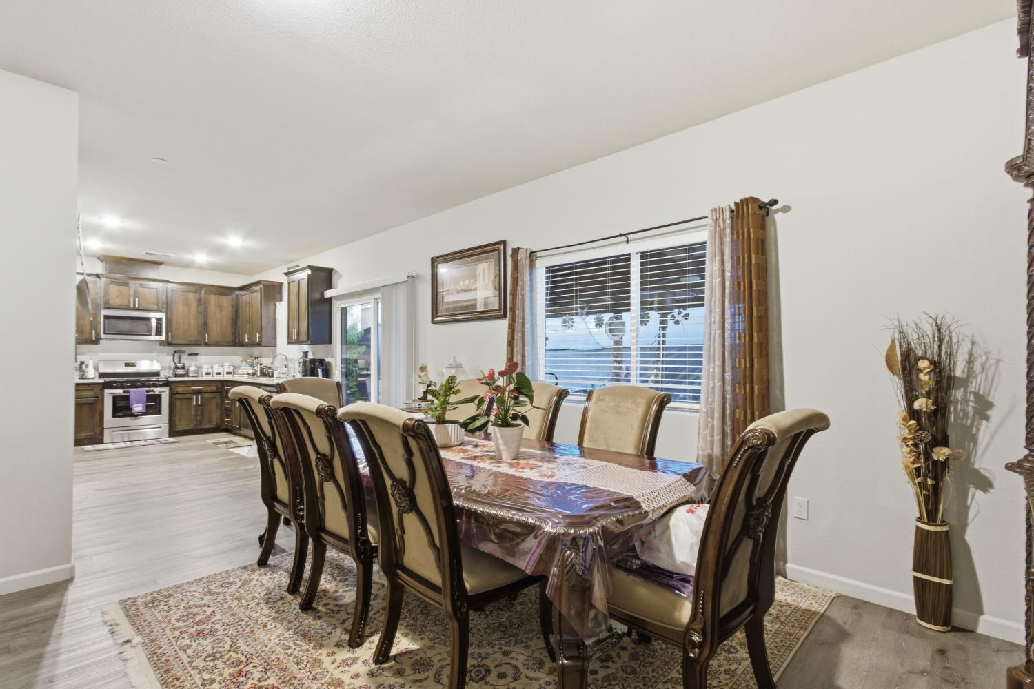 693 Cadiz Ave, Merced, CA 95341