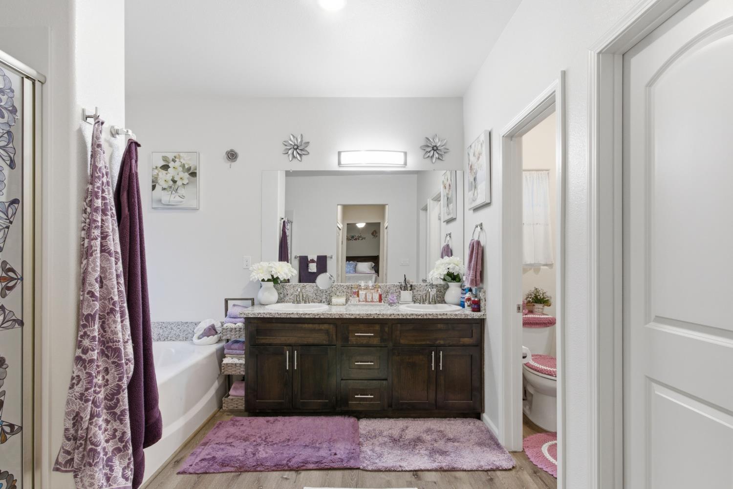 693 Cadiz Ave, Merced, CA 95341