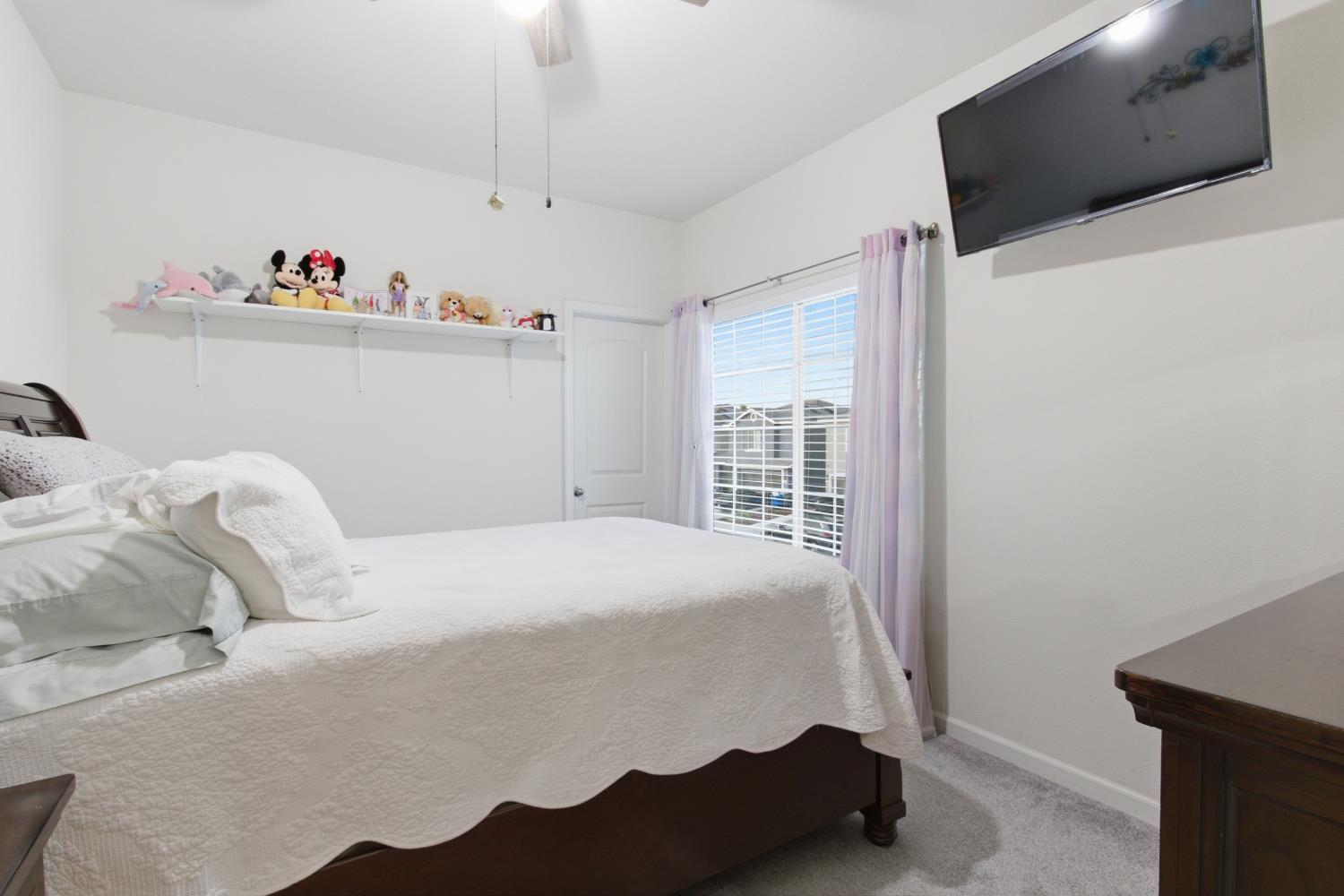693 Cadiz Ave, Merced, CA 95341
