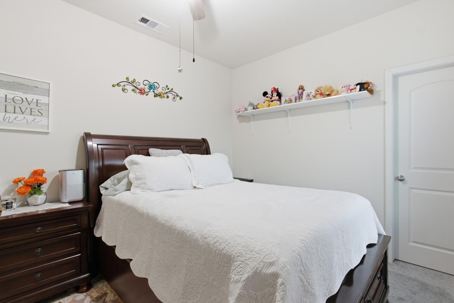 693 Cadiz Ave, Merced, CA 95341
