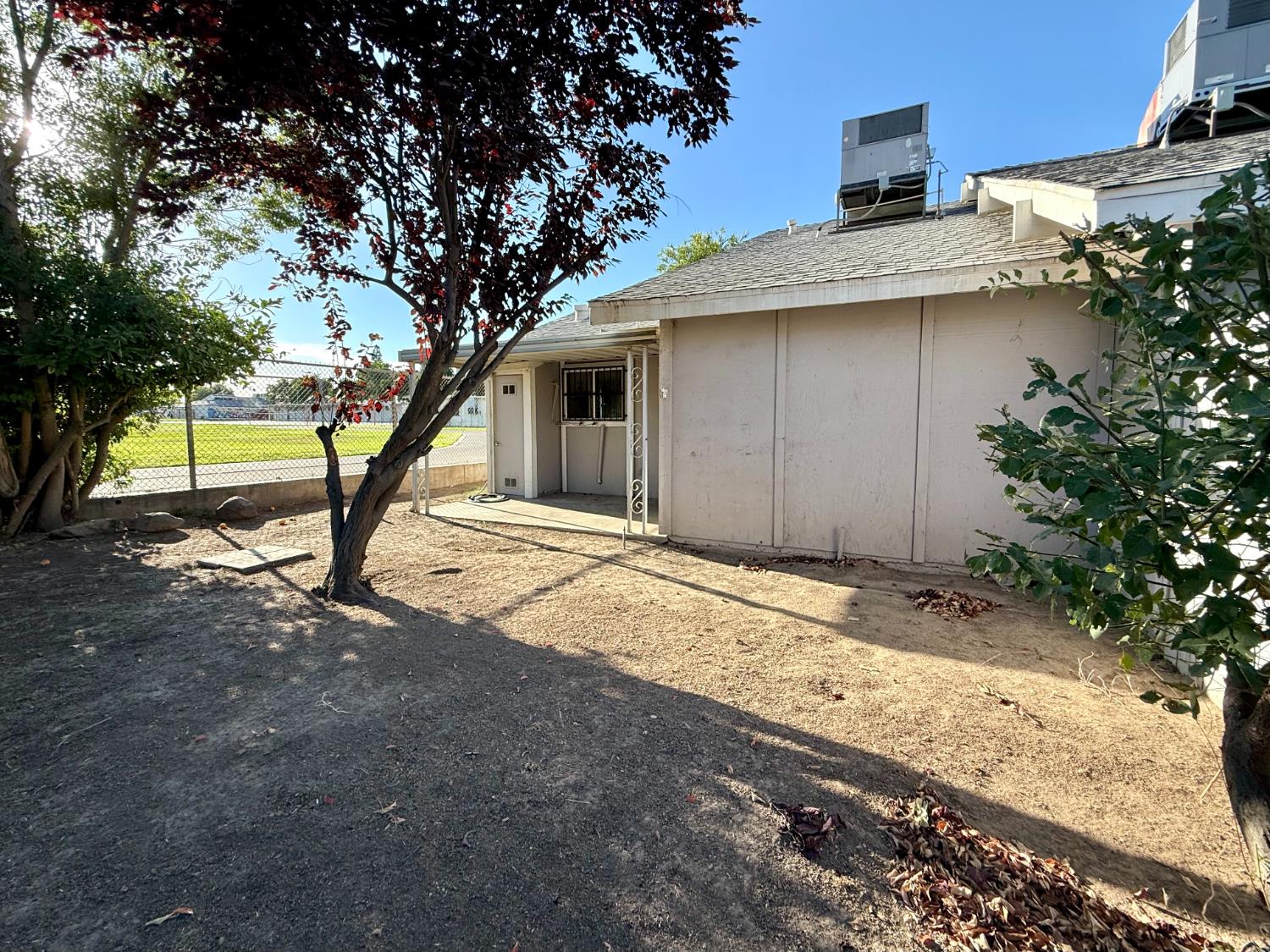 1027 W Dakota Ave #113, Fresno, CA 93705