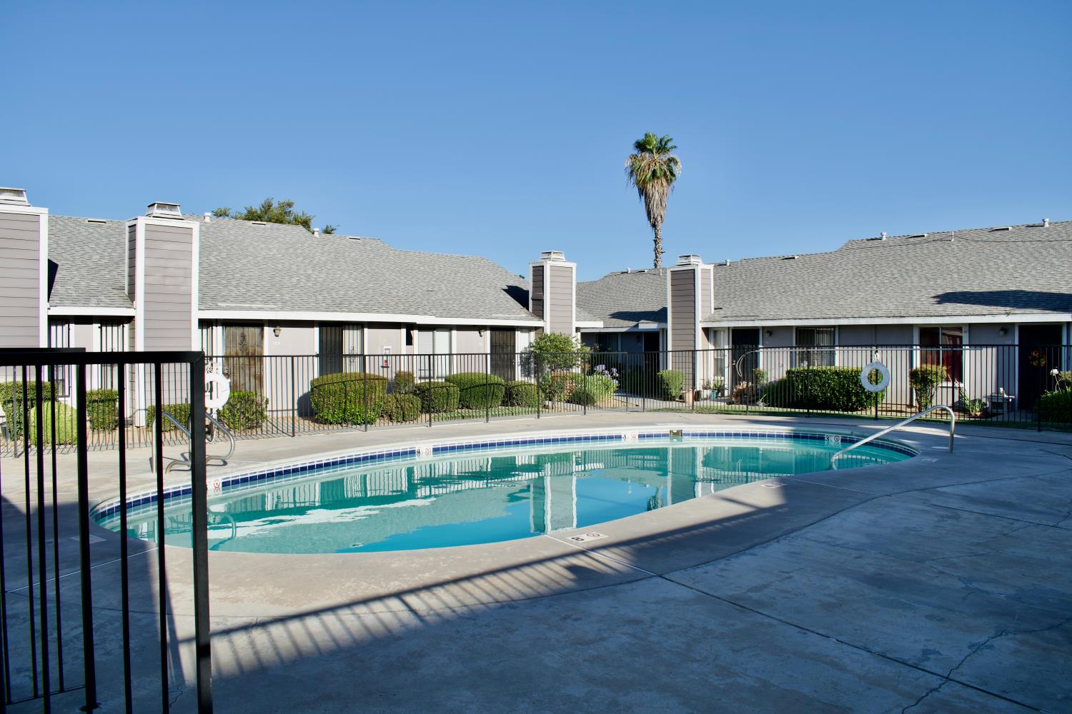 1027 W Dakota Ave #113, Fresno, CA 93705
