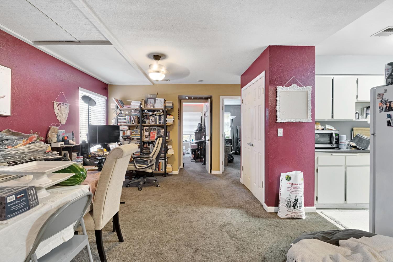 64 W Sierra Ave #102, Fresno, CA 93704