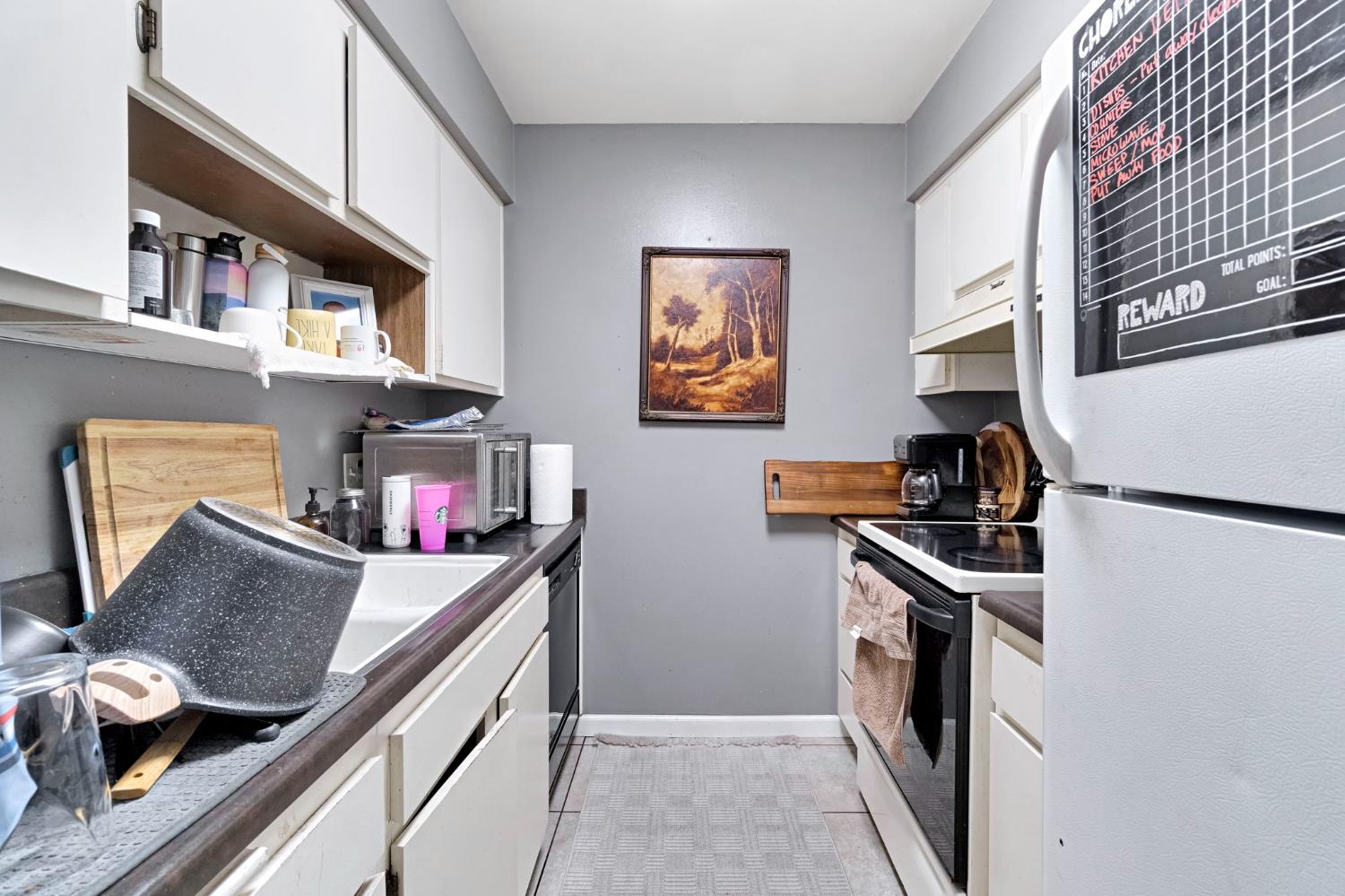64 W Sierra Ave #102, Fresno, CA 93704