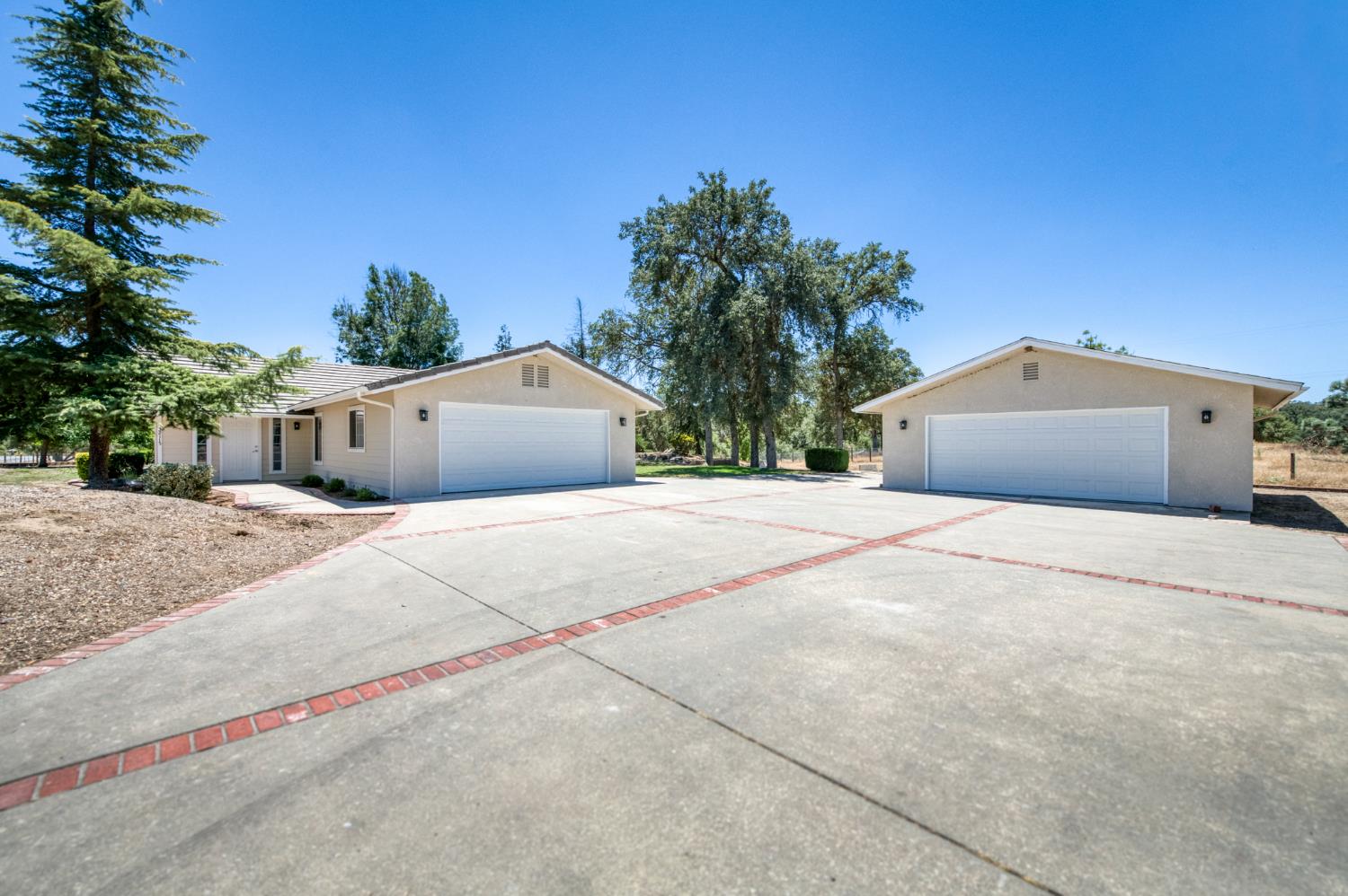 32115 Turkey Track Ln, Auberry, CA 93602