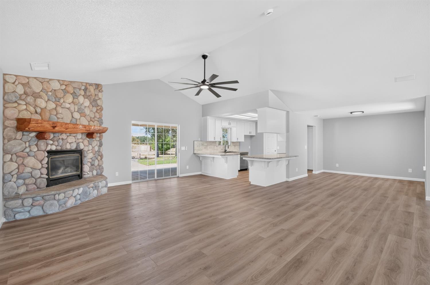 32115 Turkey Track Ln, Auberry, CA 93602