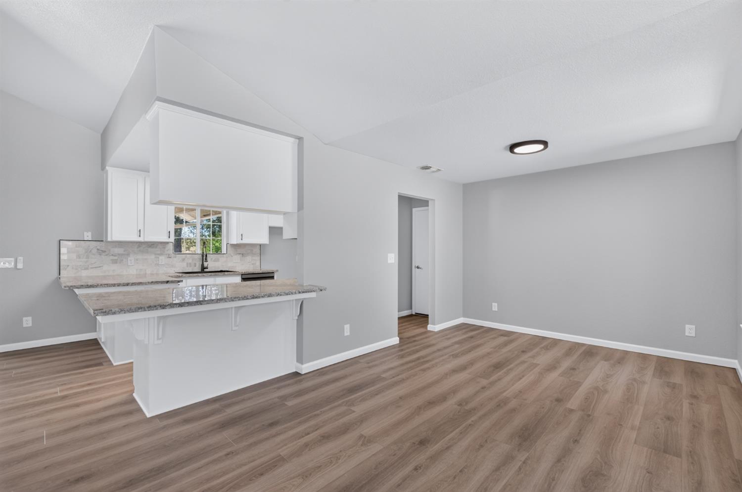 32115 Turkey Track Ln, Auberry, CA 93602