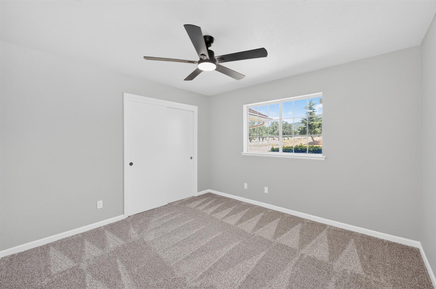 32115 Turkey Track Ln, Auberry, CA 93602