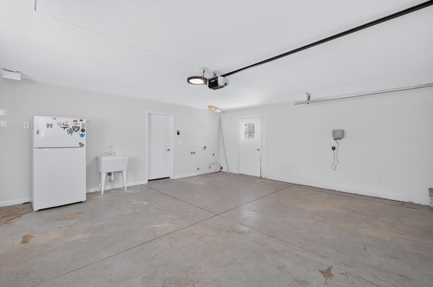 32115 Turkey Track Ln, Auberry, CA 93602