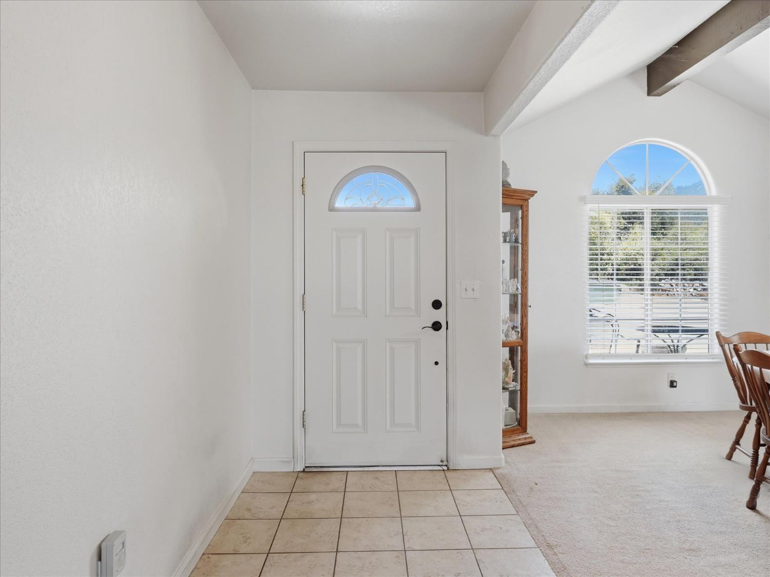 45200 Songbird Ln, Ahwahnee, CA 93601
