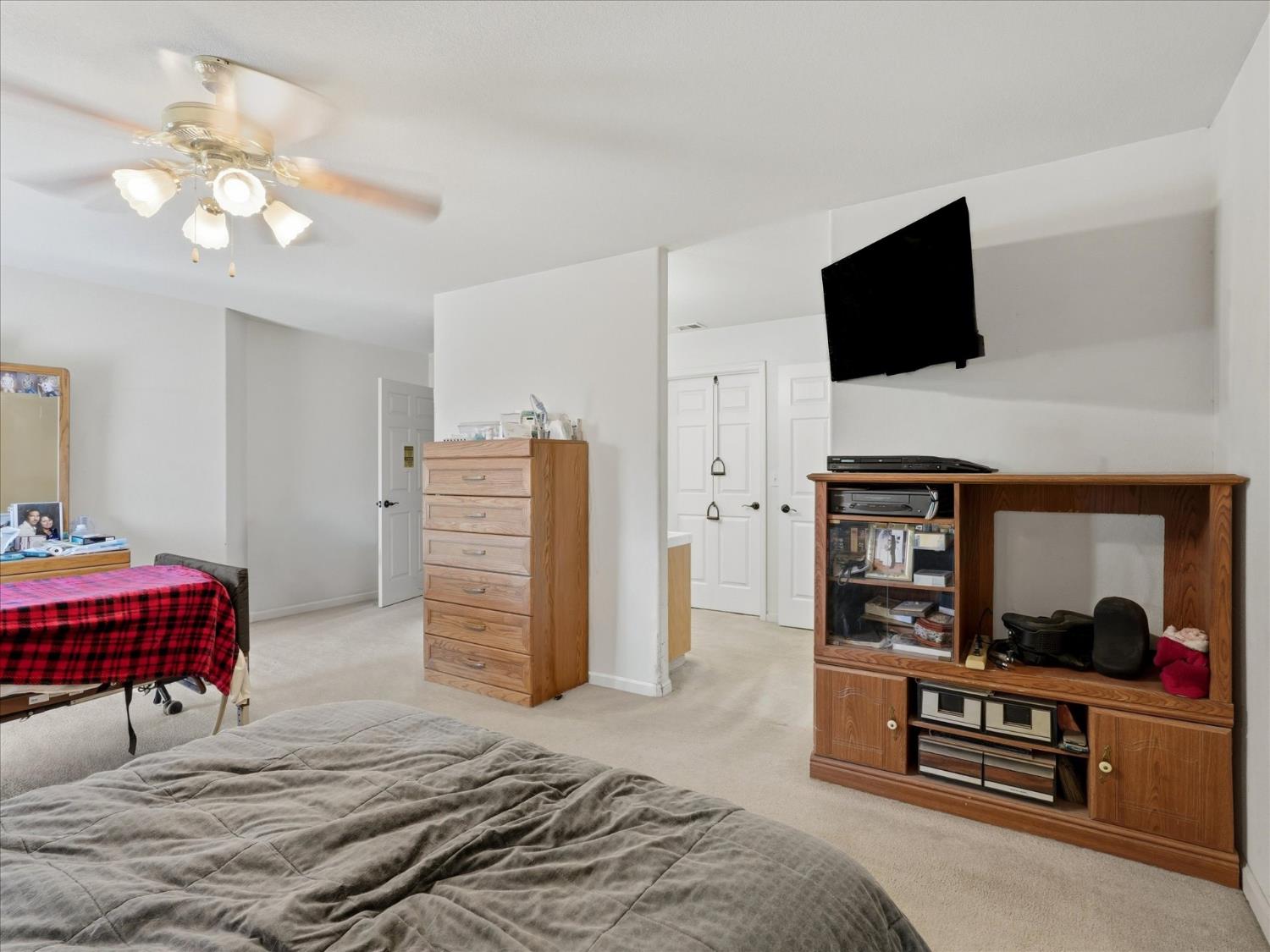 45200 Songbird Ln, Ahwahnee, CA 93601