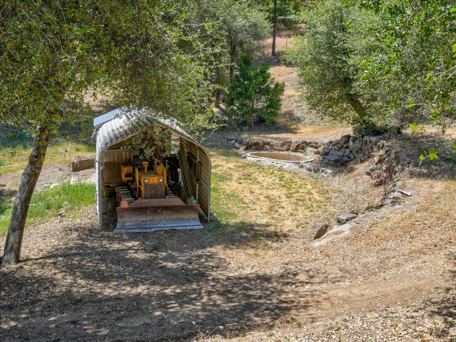 45200 Songbird Ln, Ahwahnee, CA 93601