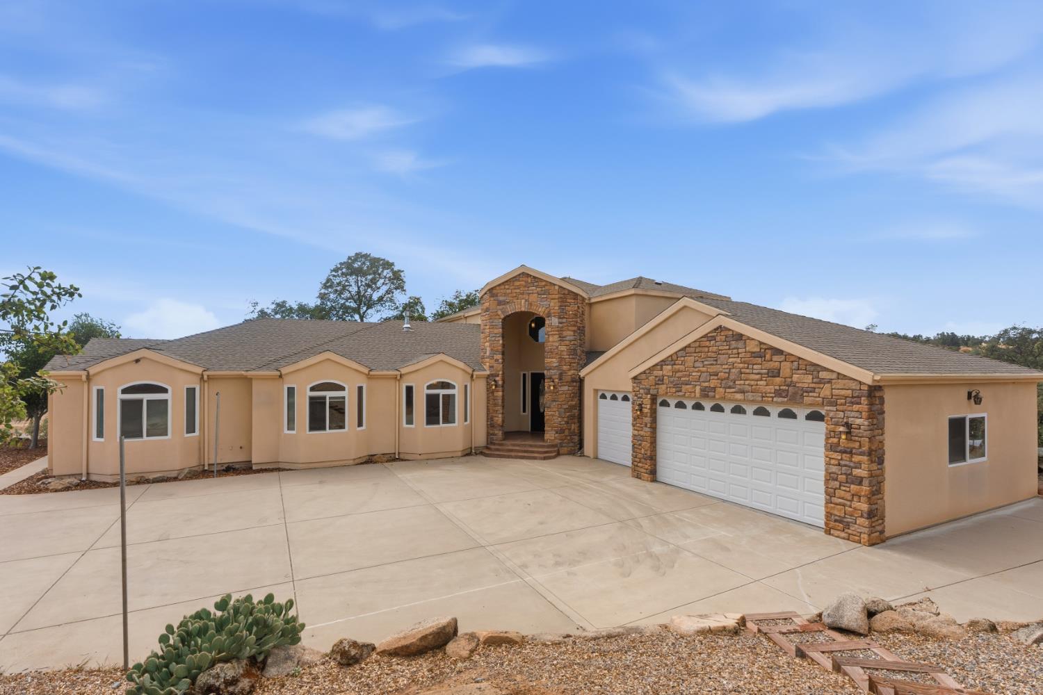 33099 Road 800, Raymond, CA 93653