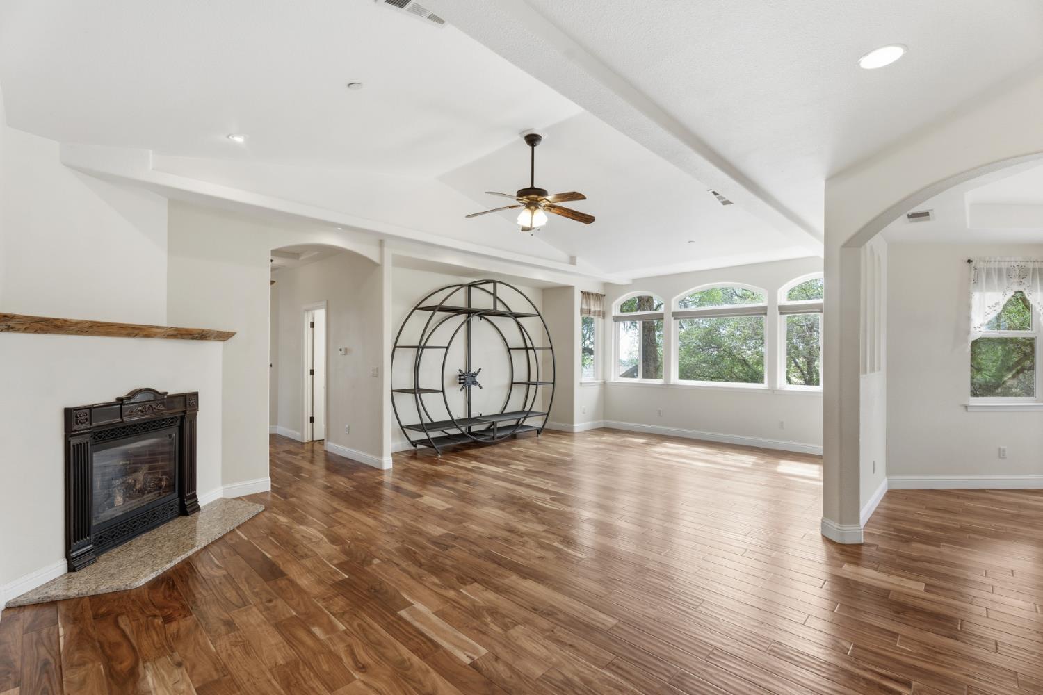 33099 Road 800, Raymond, CA 93653
