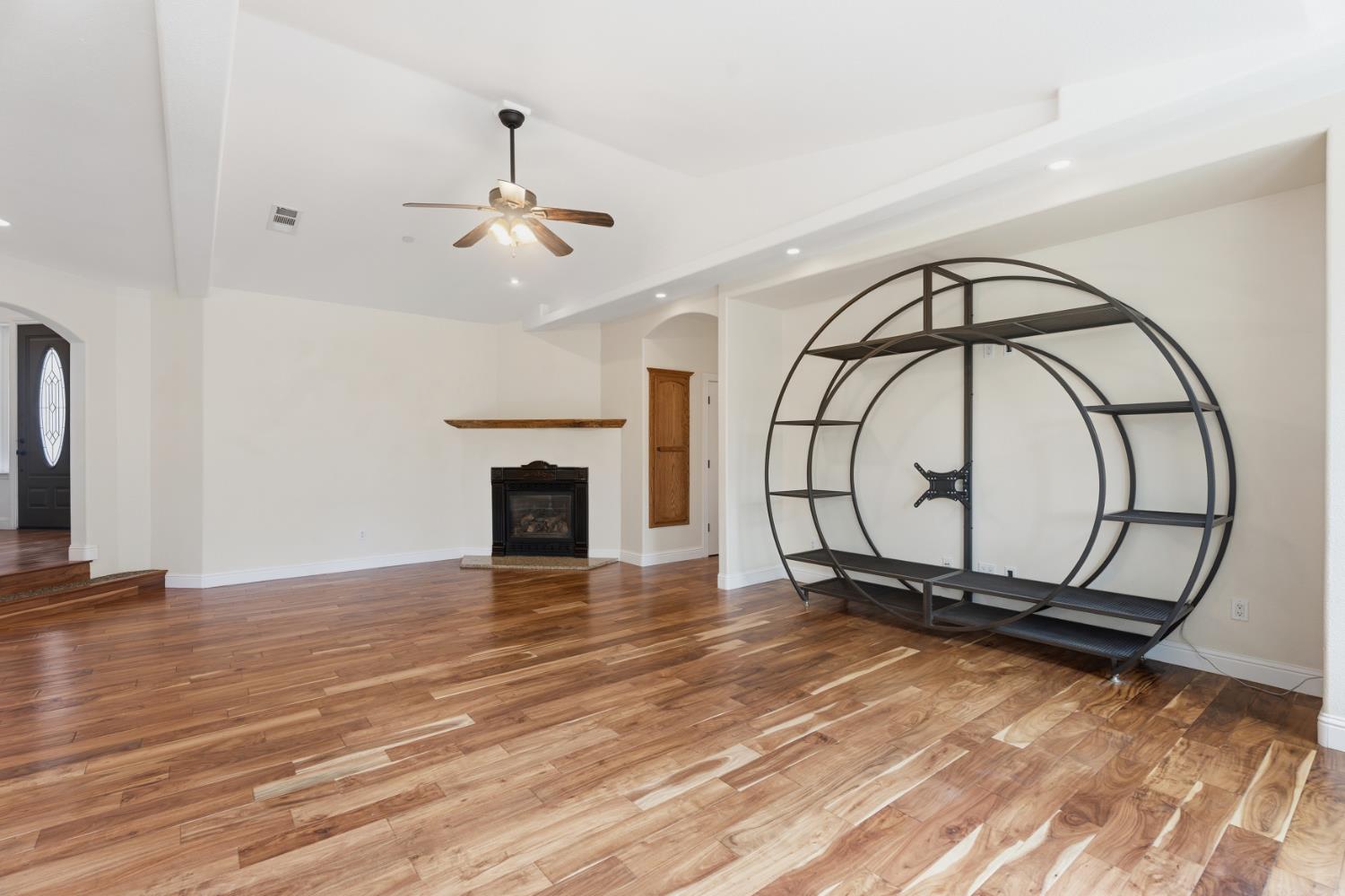 33099 Road 800, Raymond, CA 93653