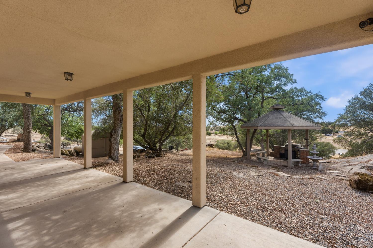 33099 Road 800, Raymond, CA 93653