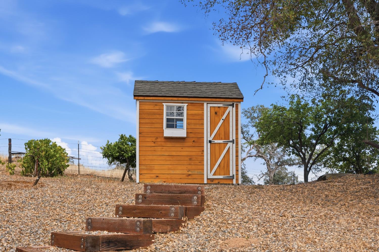 33099 Road 800, Raymond, CA 93653