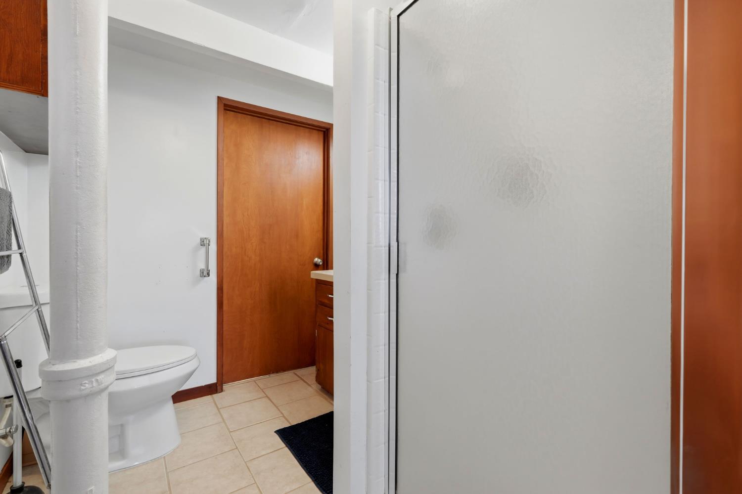 53237 Hogback Rd, Miramonte, CA 93641