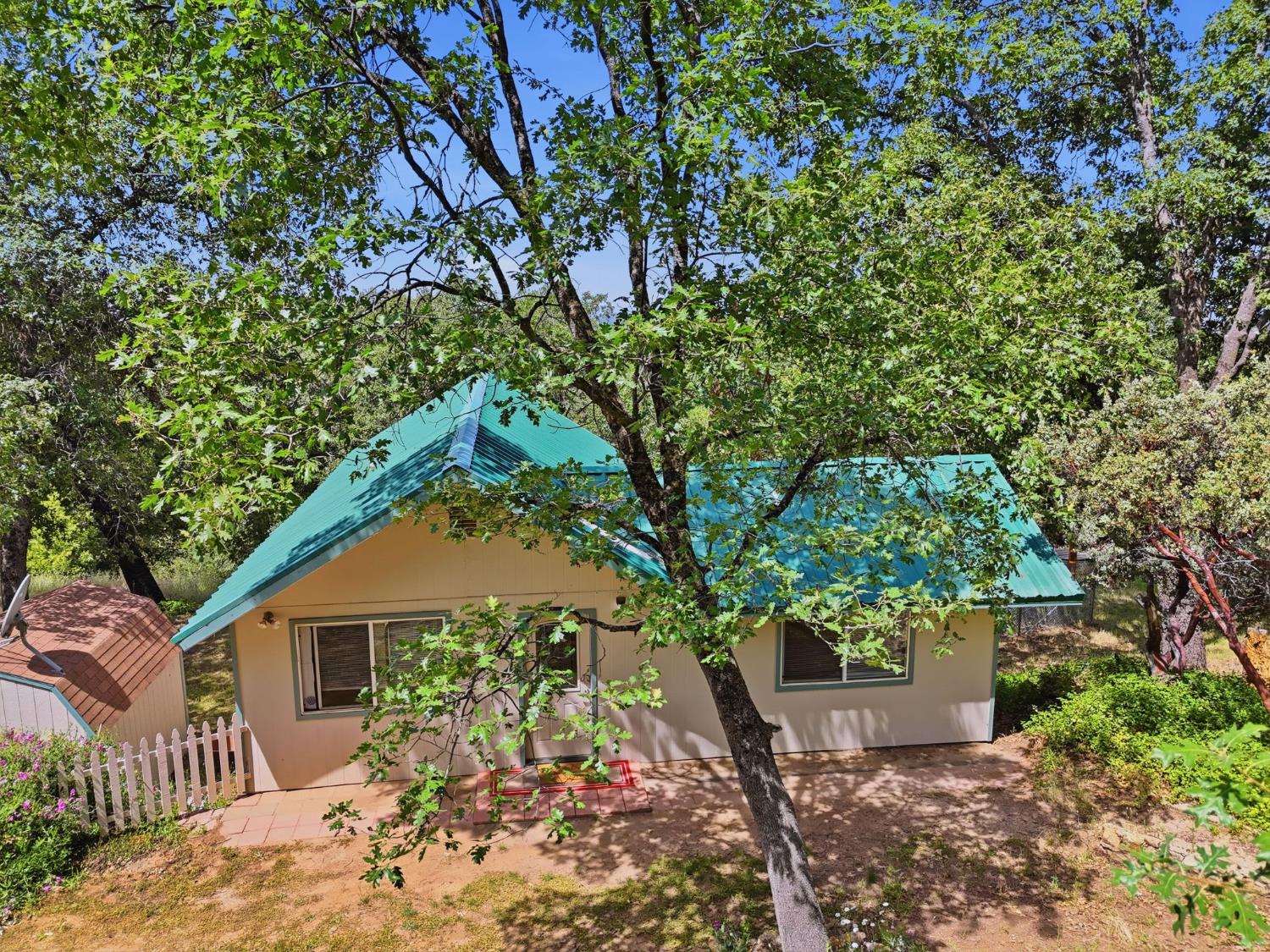 53237 Hogback Rd, Miramonte, CA 93641