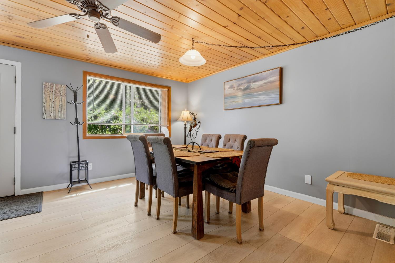 53237 Hogback Rd, Miramonte, CA 93641