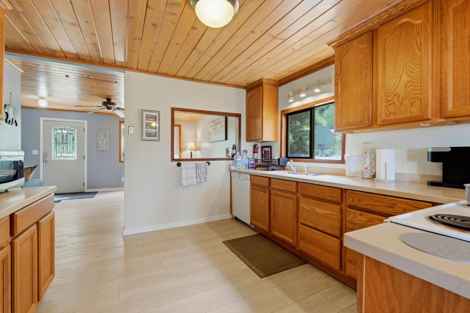 53237 Hogback Rd, Miramonte, CA 93641