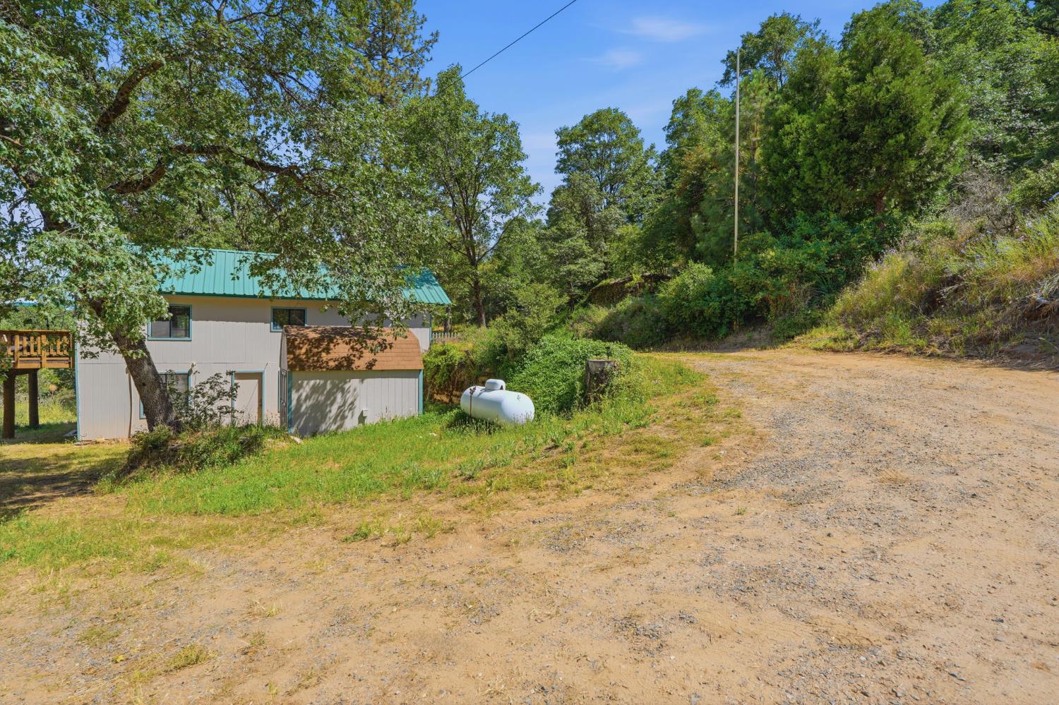 53237 Hogback Rd, Miramonte, CA 93641