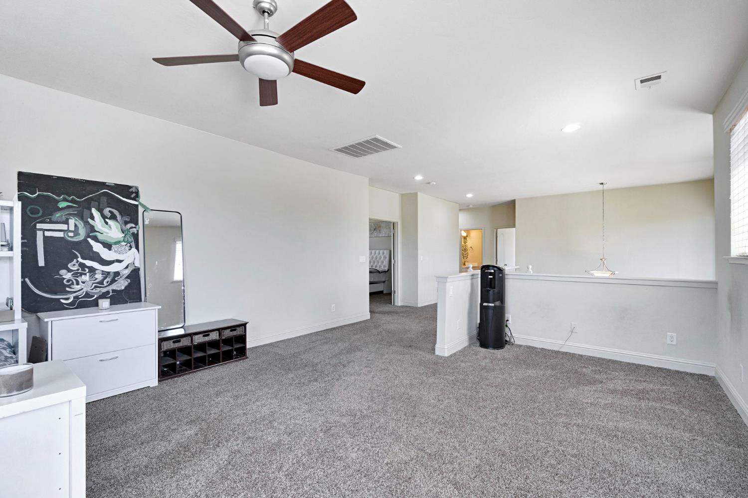 5883 N Leafwood Ave, Fresno, CA 93723