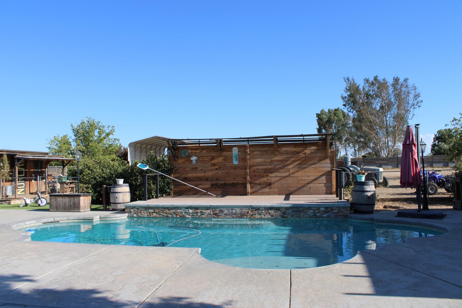 29146 Avenue 16 1/4, Madera, CA 93636