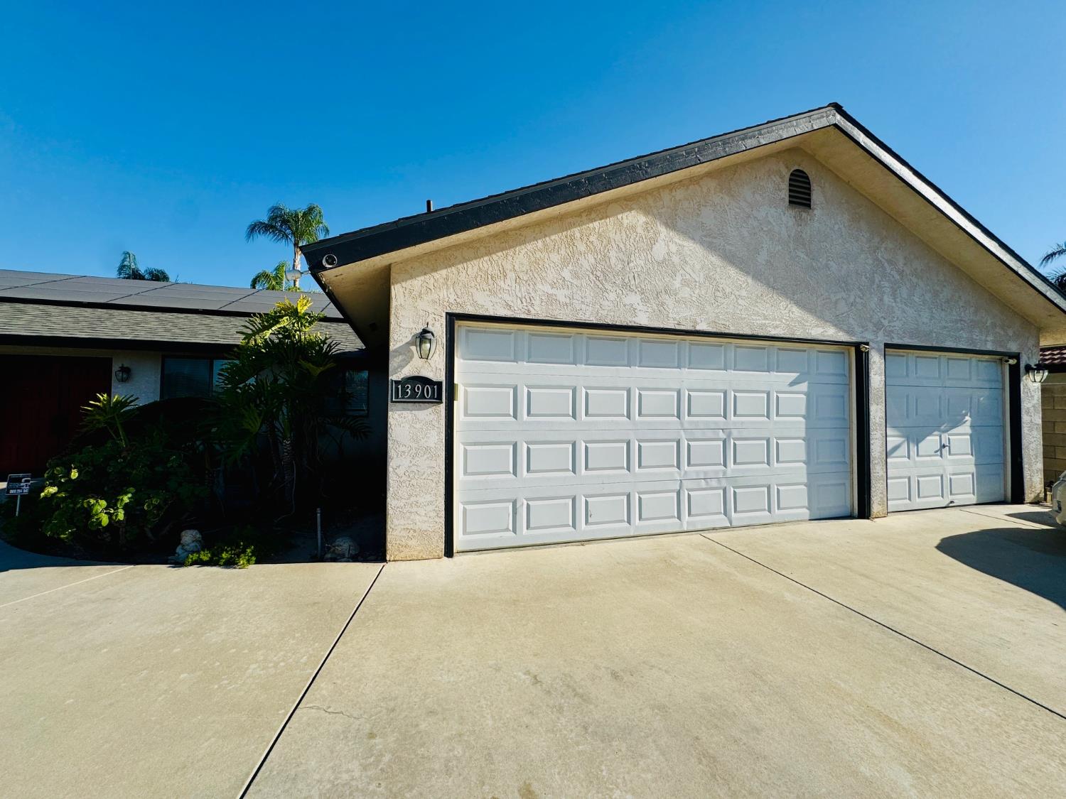 13901 Laverton Ave, Bakersfield, CA 93314