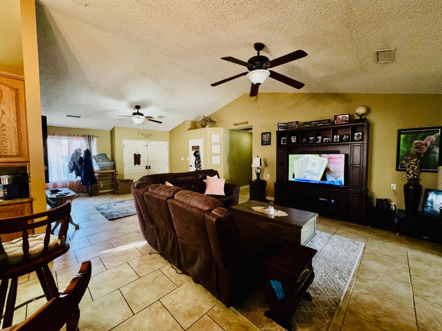 13901 Laverton Ave, Bakersfield, CA 93314