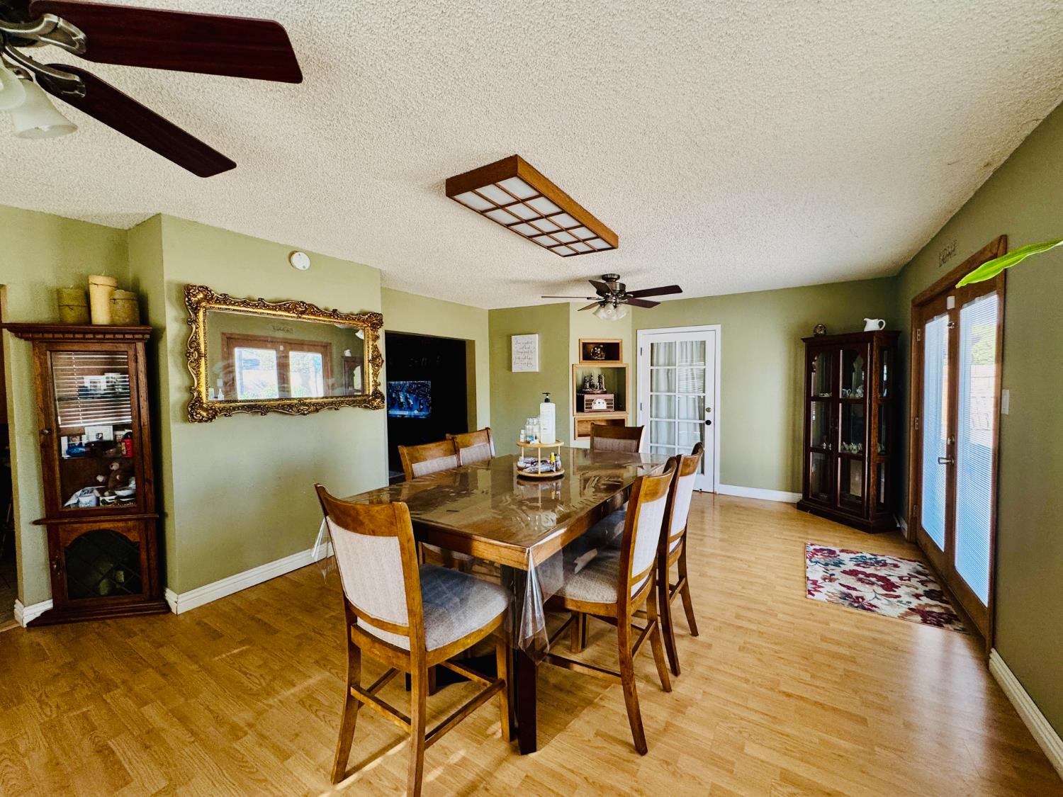 13901 Laverton Ave, Bakersfield, CA 93314