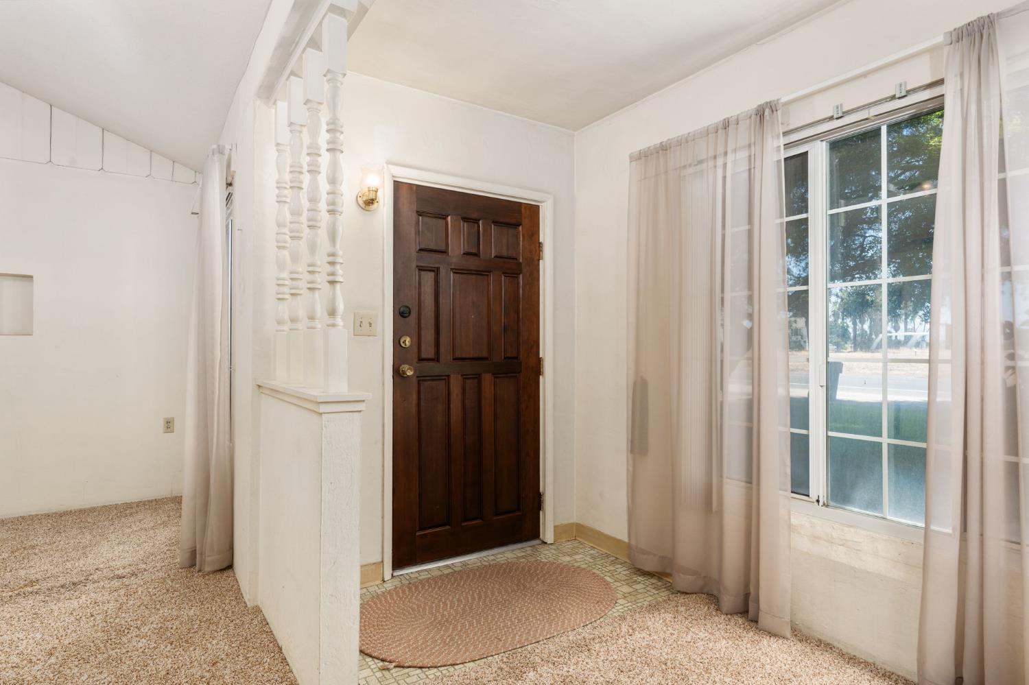 9075 S Mccall Ave, Selma, CA 93662