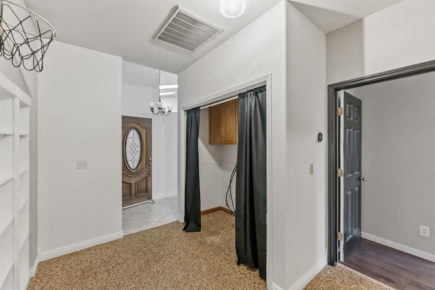 2670 Hicks St, Selma, CA 93662
