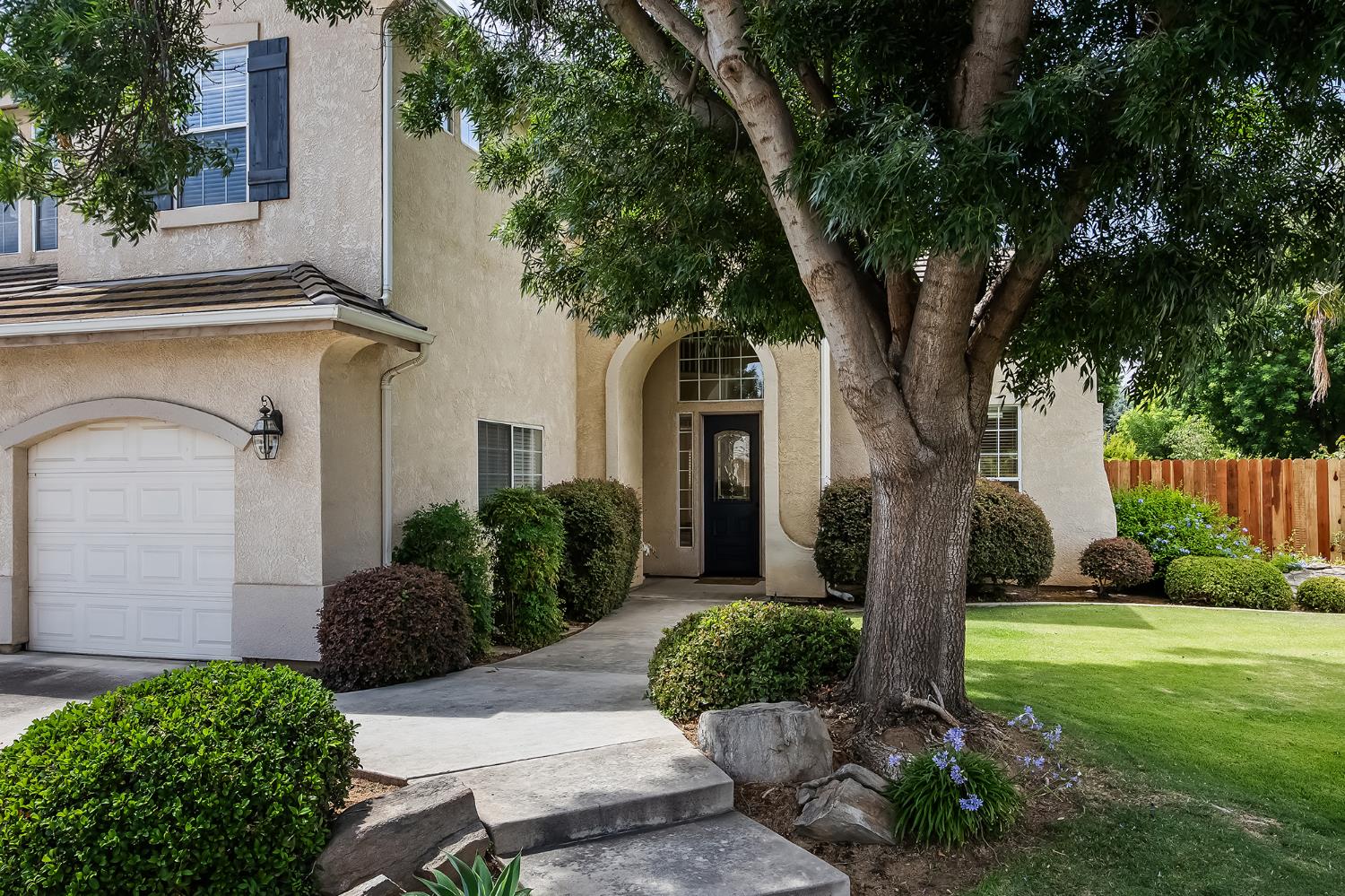 2658 Purvis Ave, Clovis, CA 93611