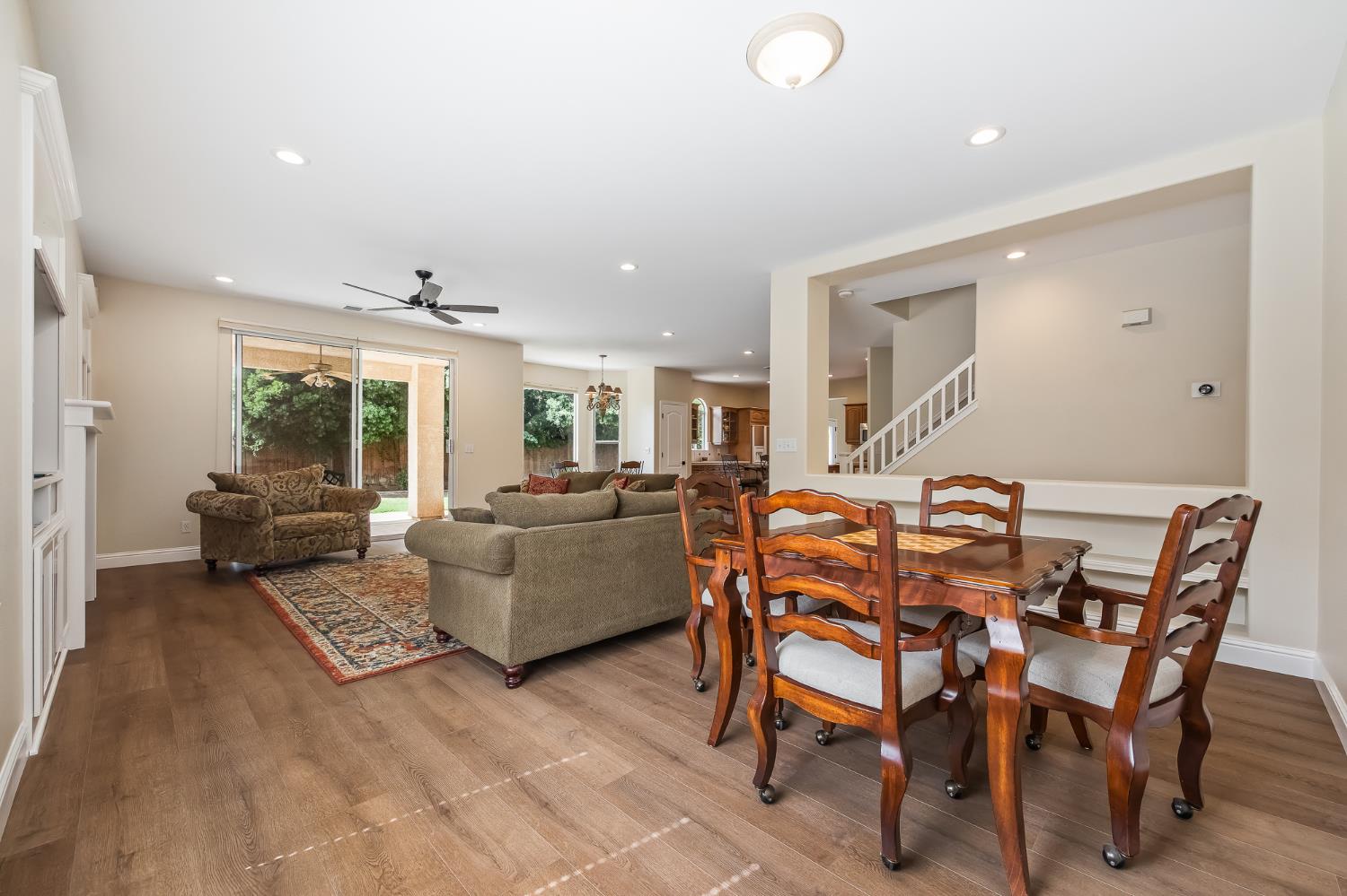 2658 Purvis Ave, Clovis, CA 93611